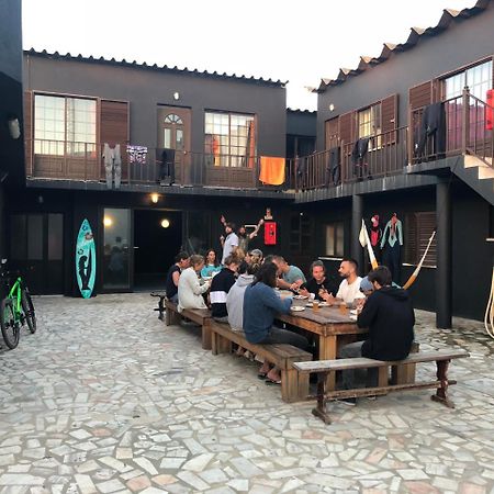 Another Surf Camp บาเลียล ภายนอก รูปภาพ